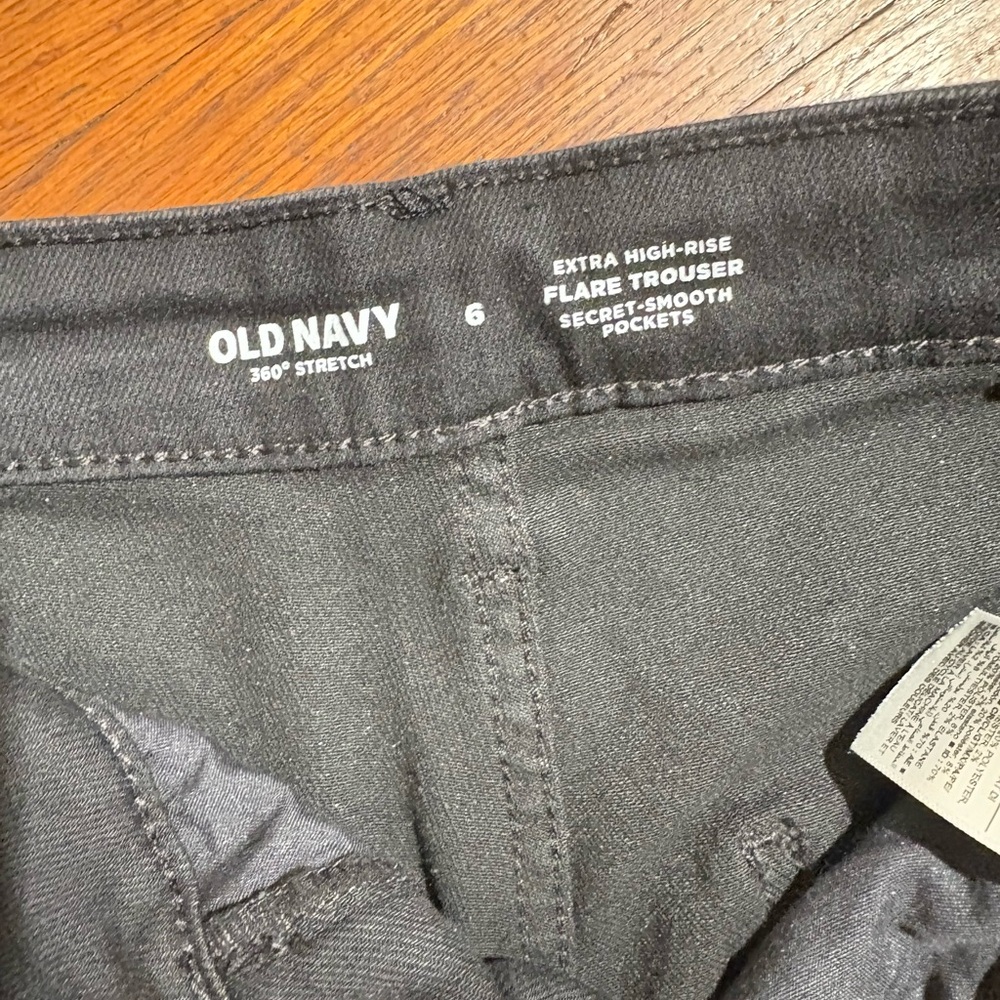 Old Navy Women’s Black Extra High Rise 360 Stretch Trouser Flare Jeans Size 6 - Picture 14 of 14